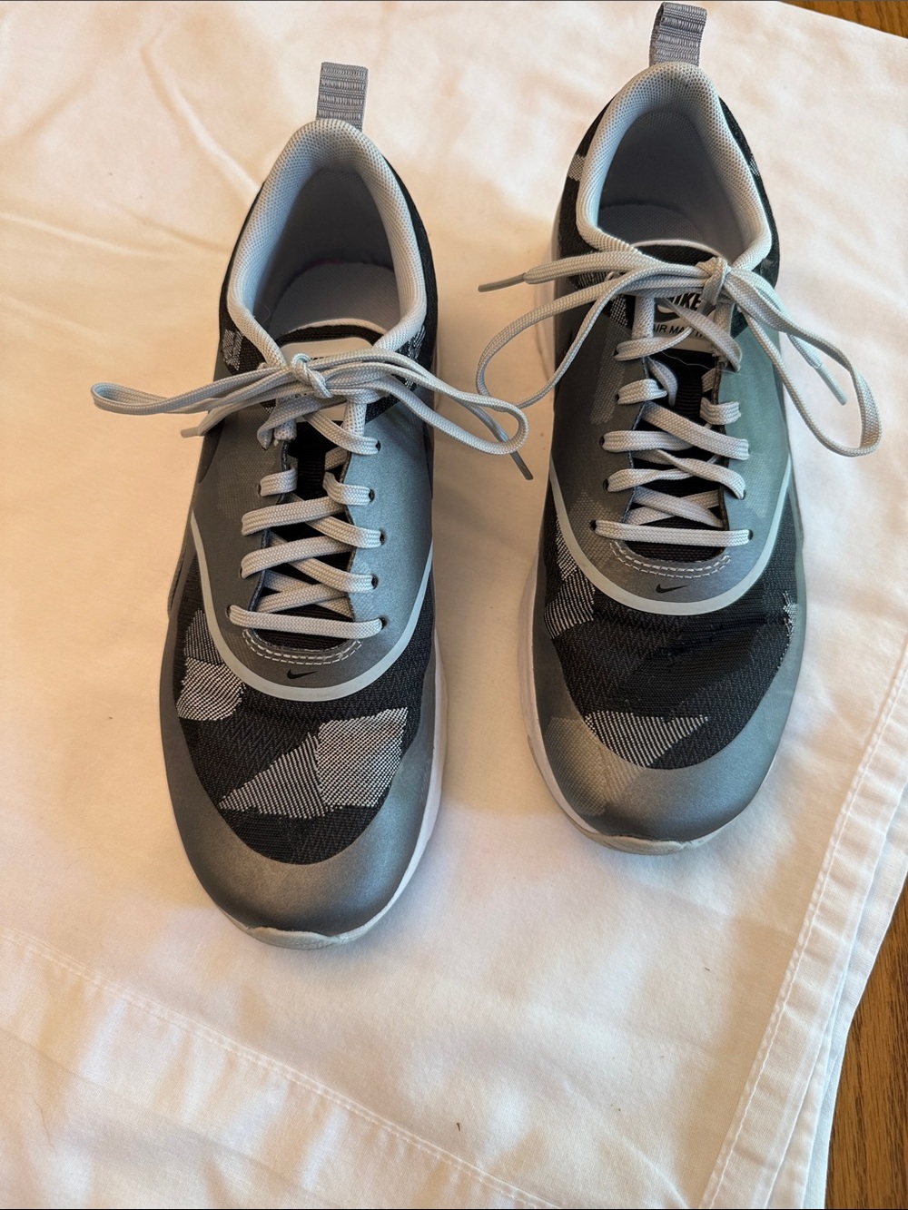 Nike Women's Athletic Shoes Gray and Black